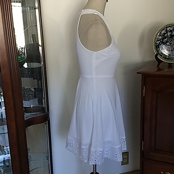 Express Dress - Picture 2 of 8